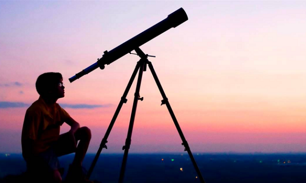 THE VERY DUTCH TELESCOPE